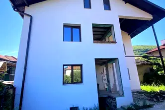 Къща в Монтана, Чипровци