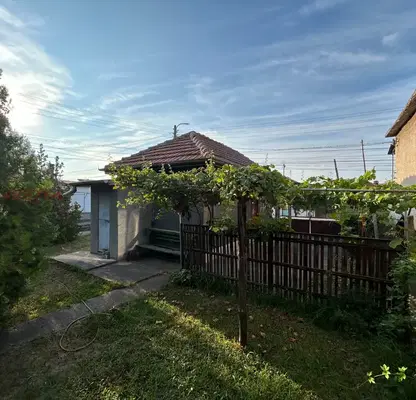 Photo 4 — House in Oblast Montana, Lom