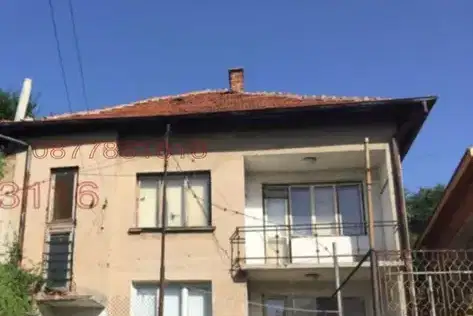 House with 4 rooms and a view of the Danube in Lom, near the hospital