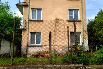 Къща в Монтана, Вършец