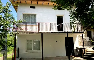 Къща в Монтана, с. Черкаски