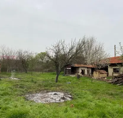 Снимка 4 — Двуетажна къща с двор в с. Липен, област Монтана