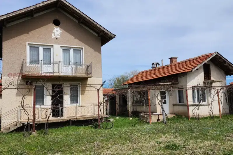 House in Oblast Montana, Yakimovo