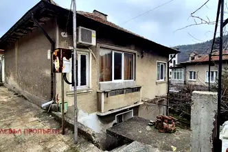 Къща в Пазарджик, Белово