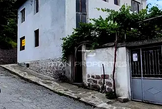 Къща в Пазарджик, Брацигово