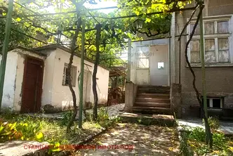 Къща в Пазарджик, Брацигово