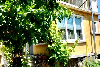 Къща в Пазарджик, Панагюрище