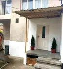 Къща в Пазарджик, Пещера