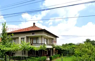 Къща в Пазарджик, Септември