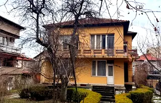 Къща в Пазарджик, Велин