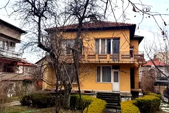 Къща в Пазарджик, Велин