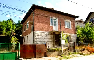 Къща в Пазарджик, Велин