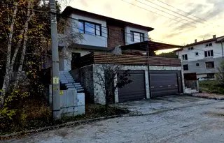 Къща в Пазарджик, Велин