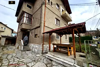 Къща в Пазарджик, Велин