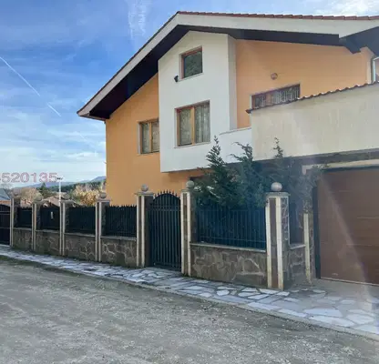 Photo 5 — House in Pazardjik, Velin