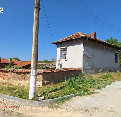 Снимка 3 — Къща в Пазарджик, с. Блатница