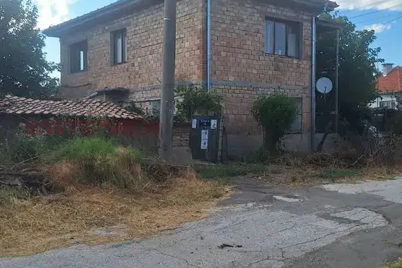 Къща в Пазарджик, с. Блатница