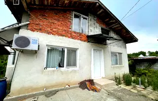 Къща в Пазарджик, с. Хаджиево