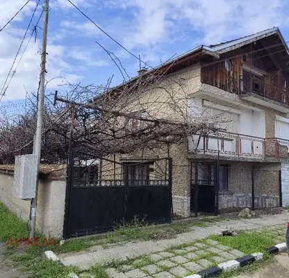 Снимка 2 — Къща в Пазарджик, с. Калугерово