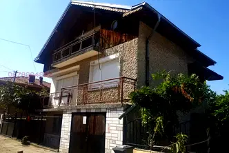 Къща в Пазарджик, с. Калугерово
