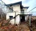 Снимка 2 — Къща в Пазарджик, с. Лозен