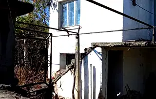 Къща в Пазарджик, с. Лозен