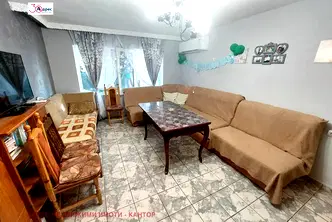 Къща в Пазарджик, с. Мокрище
