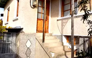 Къща в Пазарджик, с. Попинци