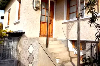 Къща в Пазарджик, с. Попинци