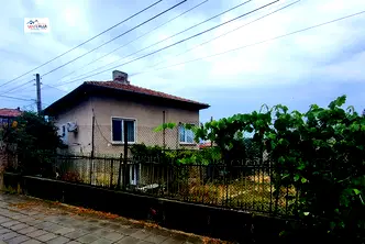 Къща в Перник, Брезник