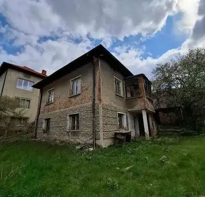 Снимка 2 — Къща в Перник, Радомир