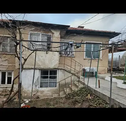 Photo 3 — House in Oblast Pernik, Radomir
