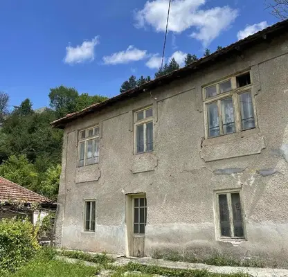 Photo 3 — House in Oblast Pernik, Tryn