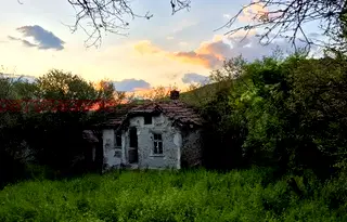 Къща в Перник, с. Бабица