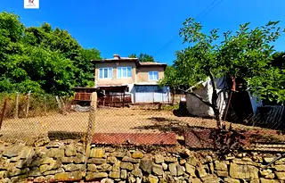 Къща в Перник, с. Борнарево