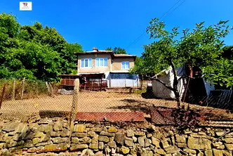 Къща в Перник, с. Борнарево
