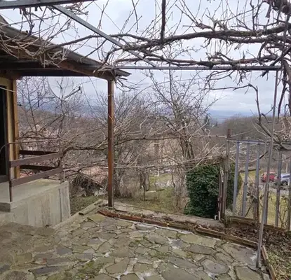 Photo 2 — House in Oblast Pernik, Bornarevo