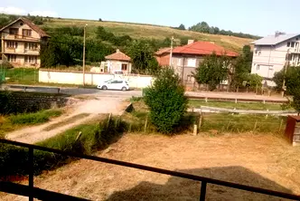Къща в Перник, с. Черна гора