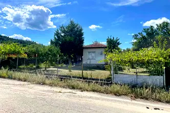 Къща в Перник, с. Чуковец