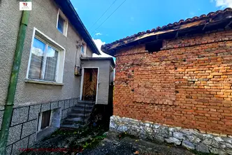 Къща в Перник, с. Долни Раковец