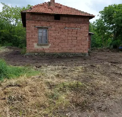 Снимка 3 — Къща в Перник, с. Долни Раковец