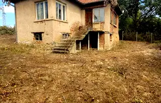 Къща в Перник, с. Егълница