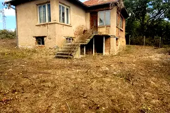 Къща в Перник, с. Егълница