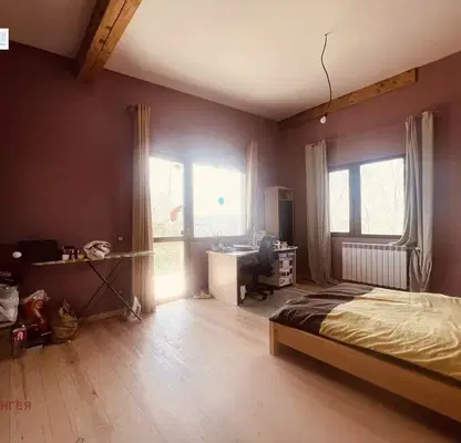 Photo 5 — House in Oblast Pernik, Golemo Buchino