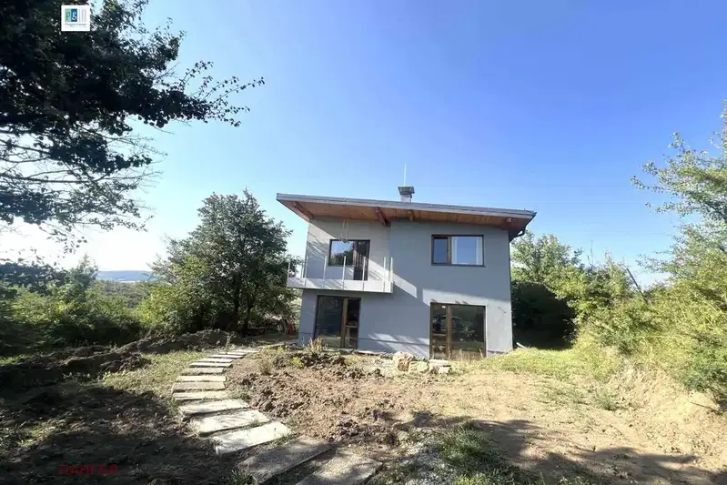 House in Oblast Pernik, Golemo Buchino