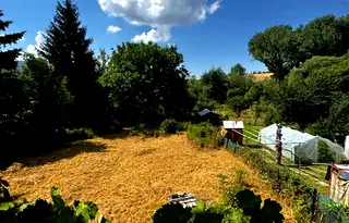 Къща в Перник, с. Горна Диканя