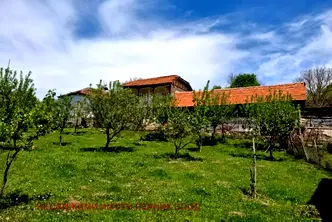 Къща в Перник, с. Горна Врабча