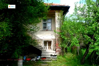 Къща в Перник, с. Гърло