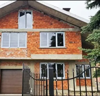 Photo 5 — House in Oblast Pernik, Izvor