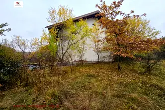 Къща в Перник, с. Калище